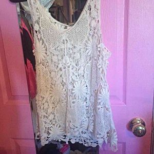 White Floral lace crochet top .UO