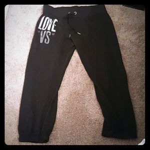 XS Supermodel Essentials Capri Sweatpants