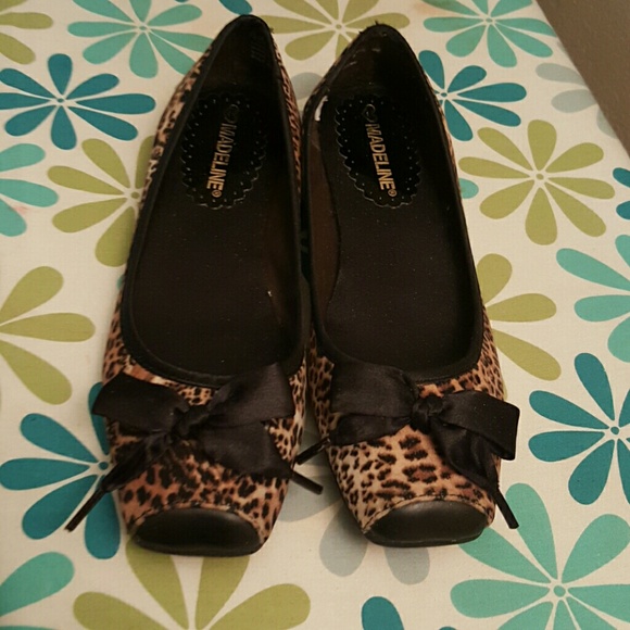 Leopard flats