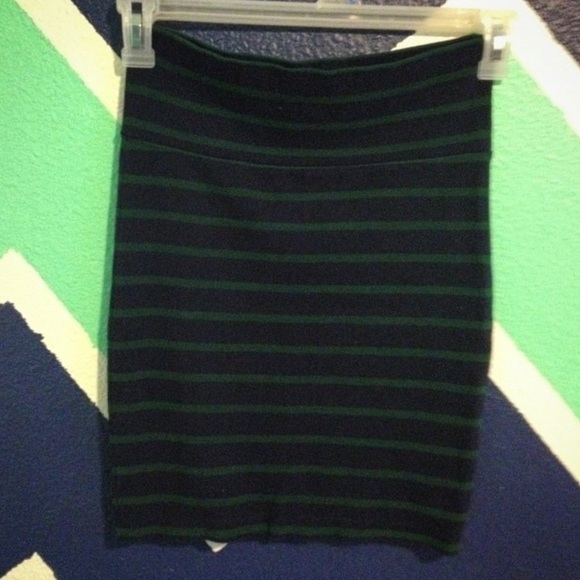 Navy and green high wasted skirt.