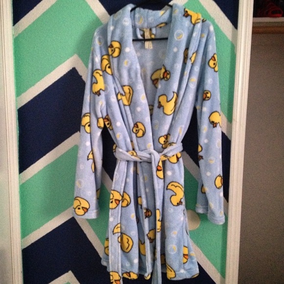 Rubber ducky bath robe