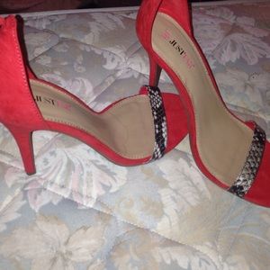 Coral / snake skin just fab heels