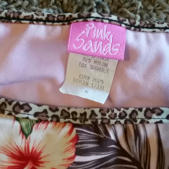 2 piece bikini - Picture 2 of 3