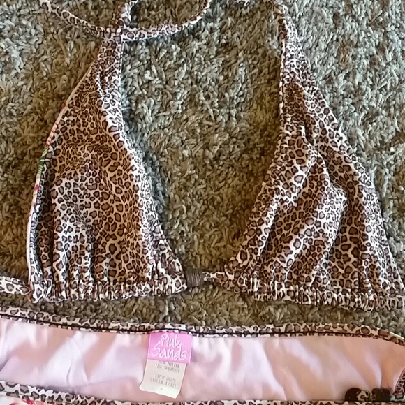 2 piece bikini - Picture 3 of 3