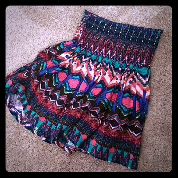 NWOT.XS Delia's Tribal Print Skirt