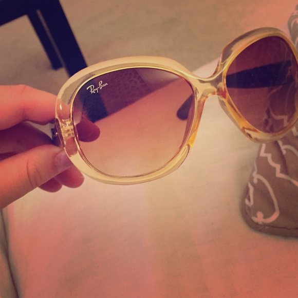 Ray ban sunglasses