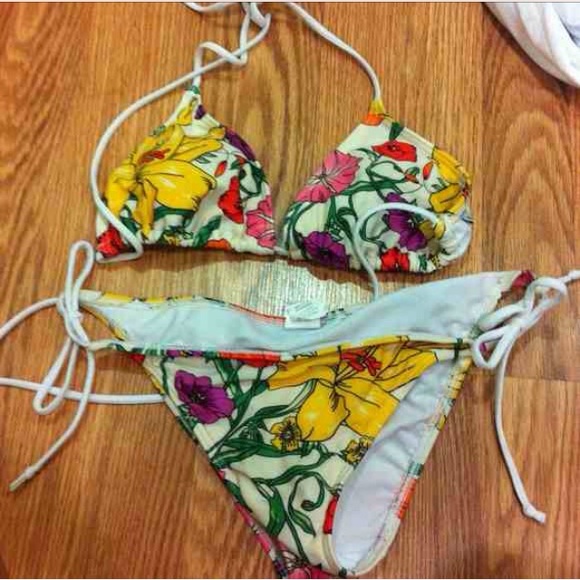 Bikini bundle