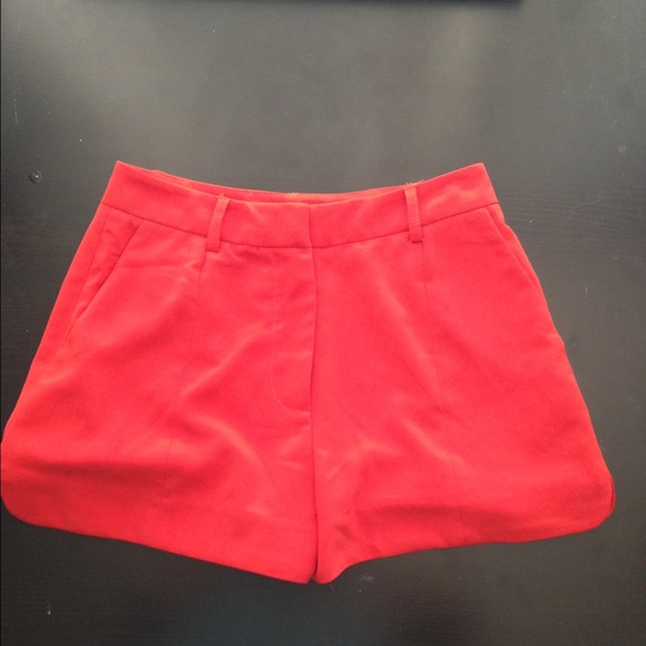 RED HIGH WAISTED SHORTS