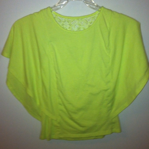 Loose fitting top