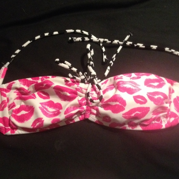 Bathing suit top