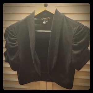 Cropped & Ruched Black Shrug