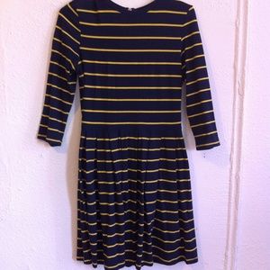 Forever 21 Quarter Sleeve Navy & Gold Dress