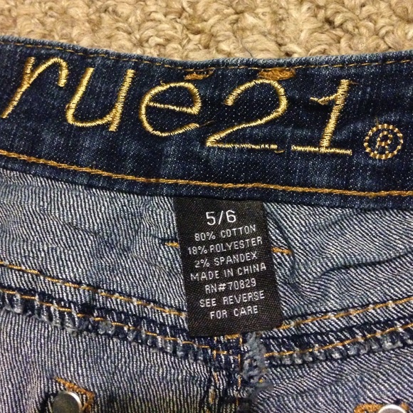 *SOLD in bundle* - Picture 4 of 4