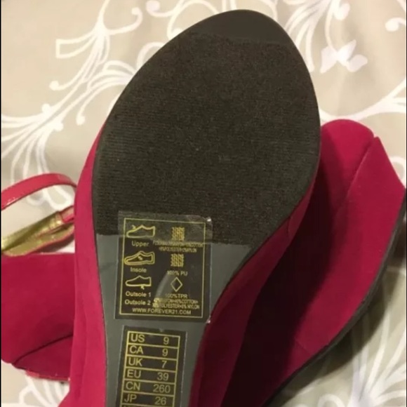 Forever 21 Hot pink gold stud platform wedges SZ 9 - Picture 2 of 3