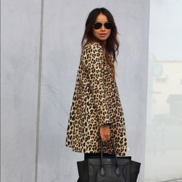 ISO ❗️ ZARA LEAPROD COAT