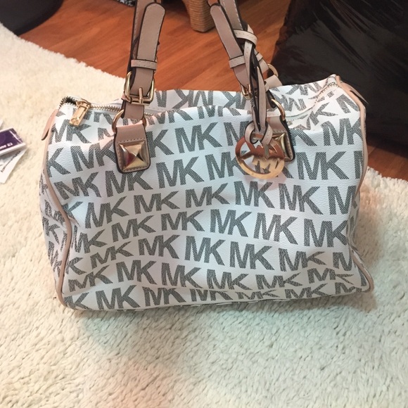 Michael Kors bag