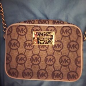 Michael Kors small Crossbody