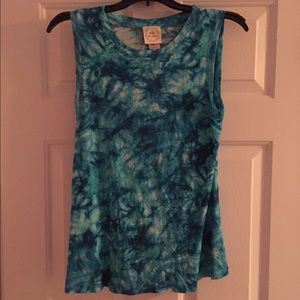 Tye dye muscle tee!