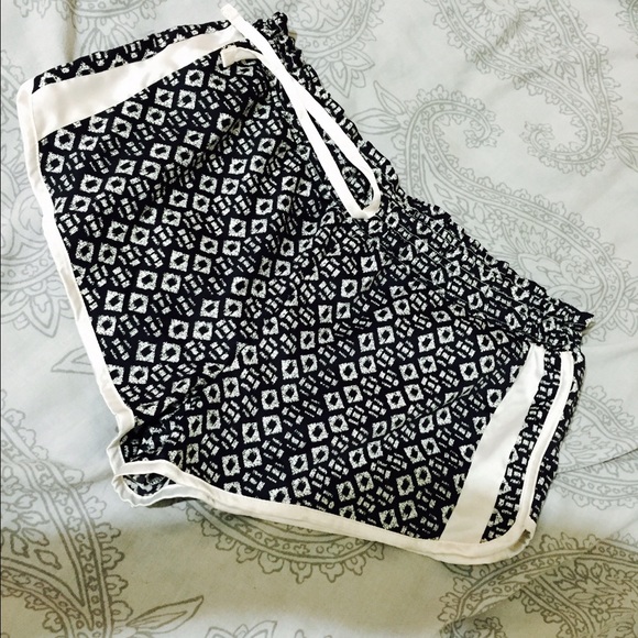 VS short s