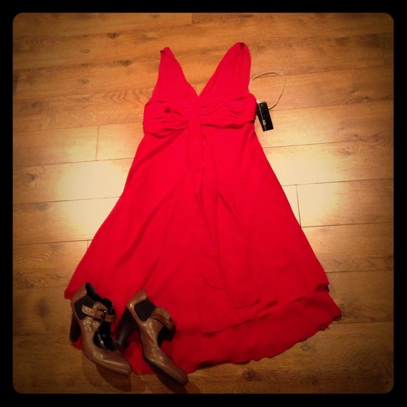 Flowy striking red chiffon like dress