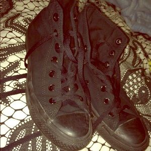 Black high top converse