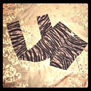 Zebra print leggings