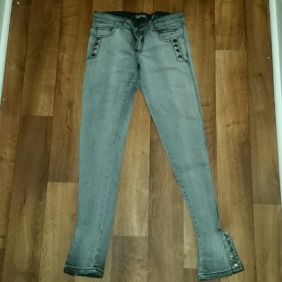 Grey super skinny jeans