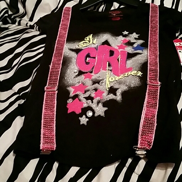 Black stylish girls glittery tee shirt
