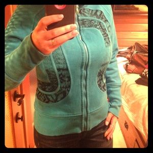 Lulu lemon jacket