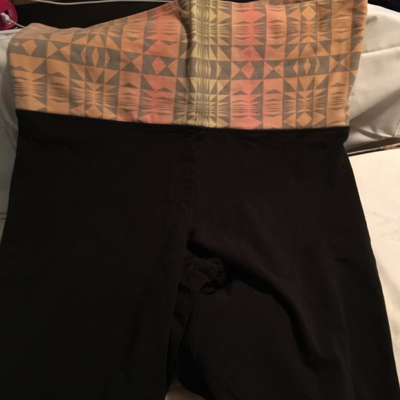 Victoria's Secret PINK yoga pants