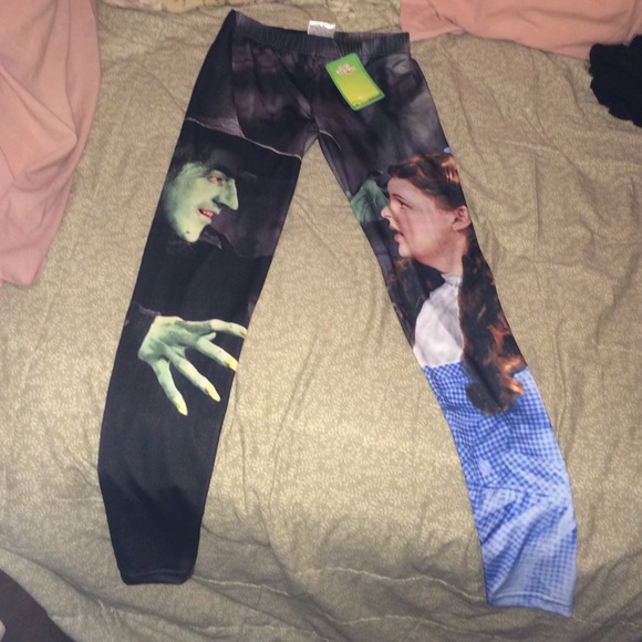 Pants - Wizard of Oz leggings