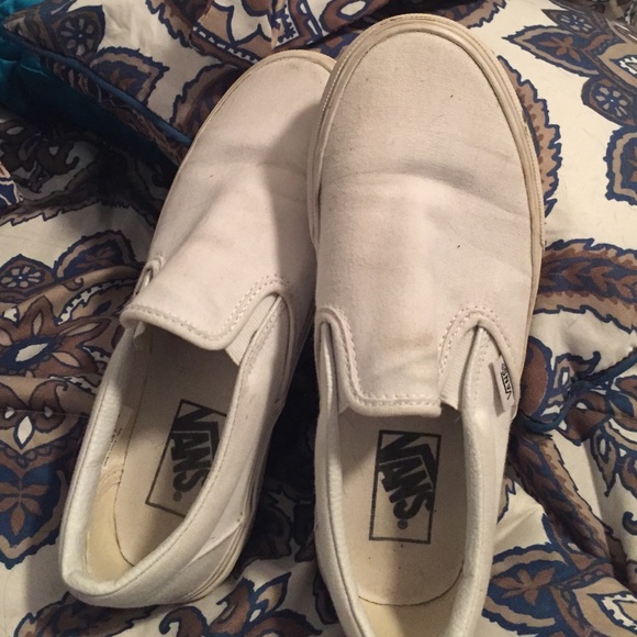 White canvas Vans!