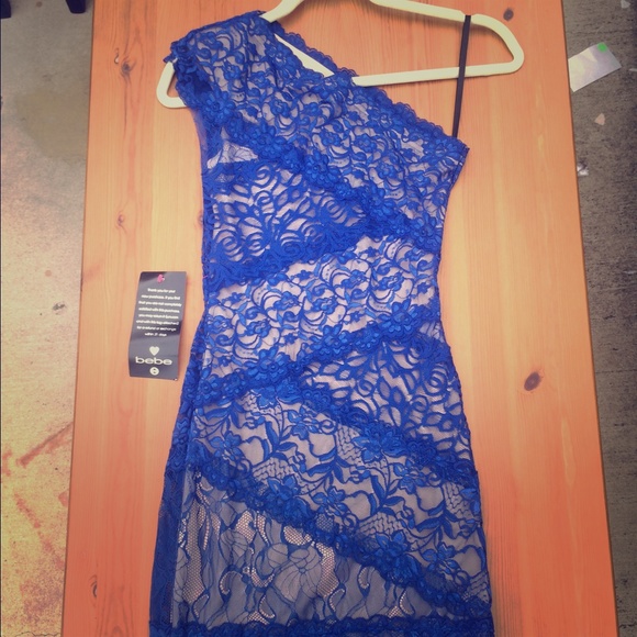 NWT Bebe Lace Fitted One Shoulder Dress