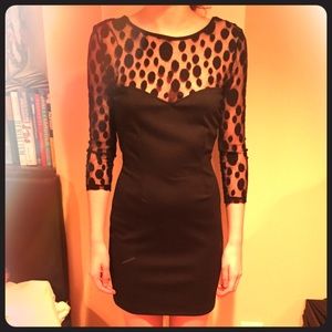 ¾ sleeve fitted black dress