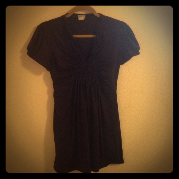 Purple maternity top