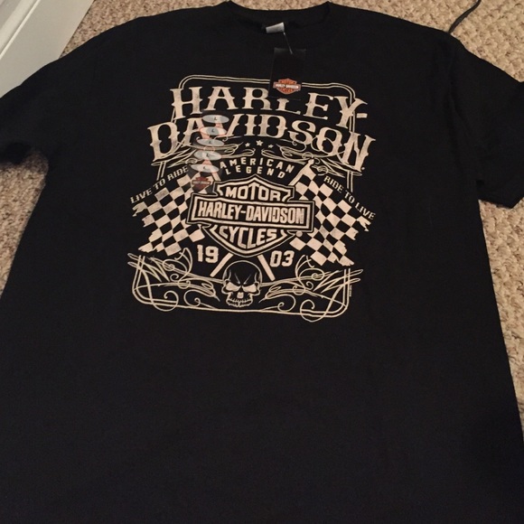 Men's Harley Davidson shirt