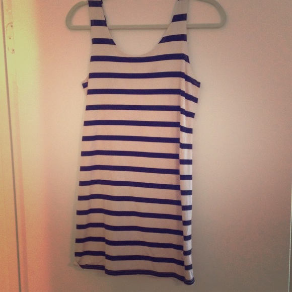 H&M bodycon stripped dress. Size 12. NWOT