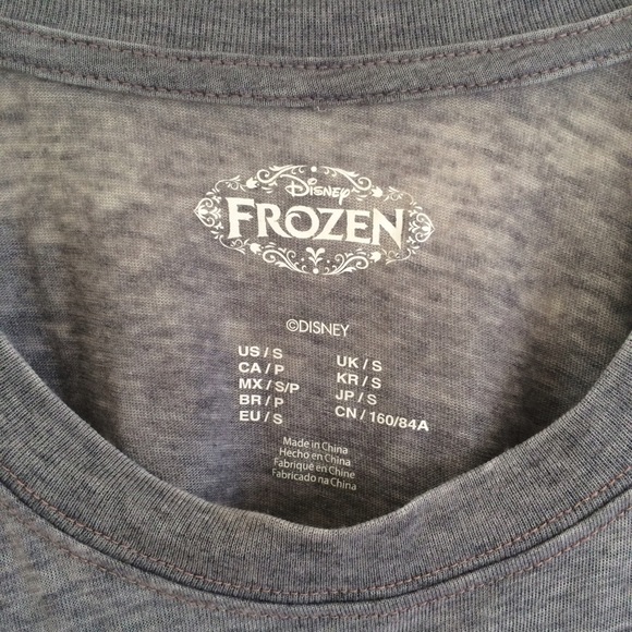 Forever 21 x Frozen grey top - Picture 3 of 3