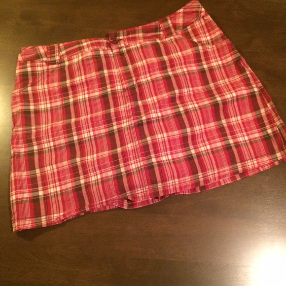 St. John's Bay plaid skort