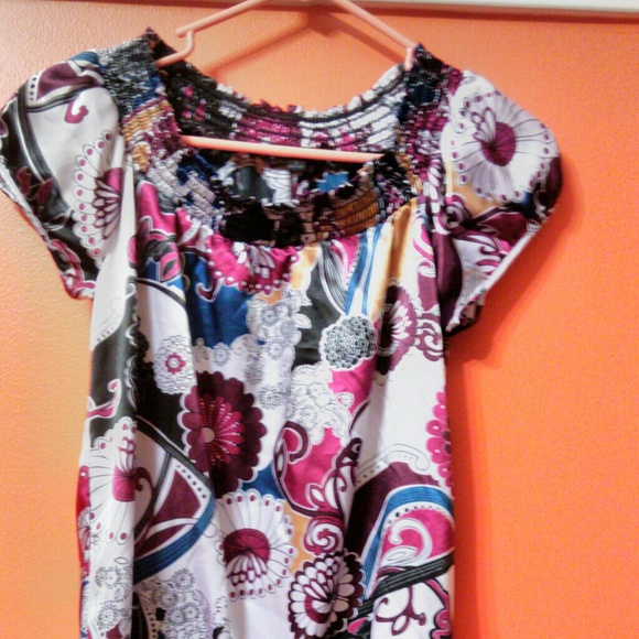 My Michelle top - Picture 3 of 3