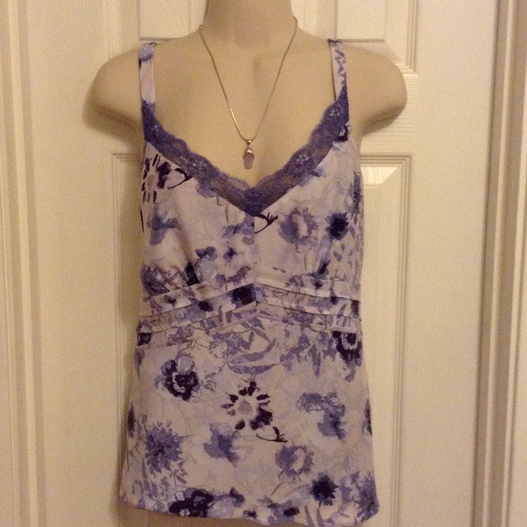 Ann Taylor lace trimmed top