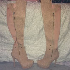 Thigh high, suede leather, pump, boots.