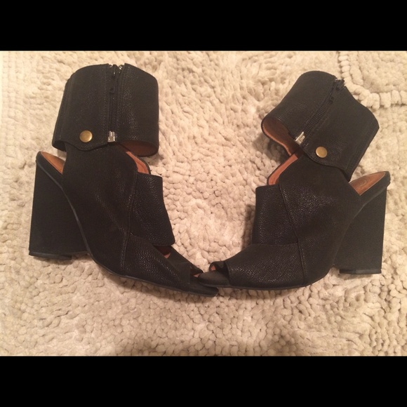 Size 7