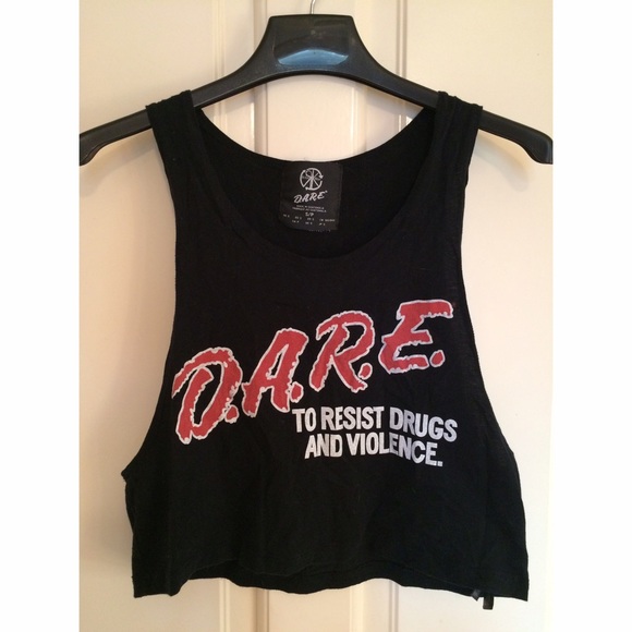 D.A.R.E. crop tank