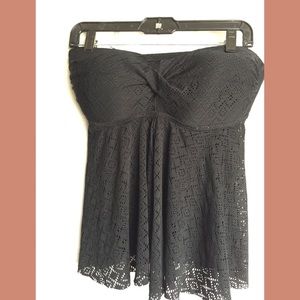 ✨Bathing Suit Top by Xhilaration✨
