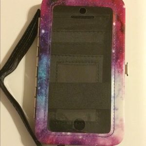 Galaxy Wristlet for iPhone 5!