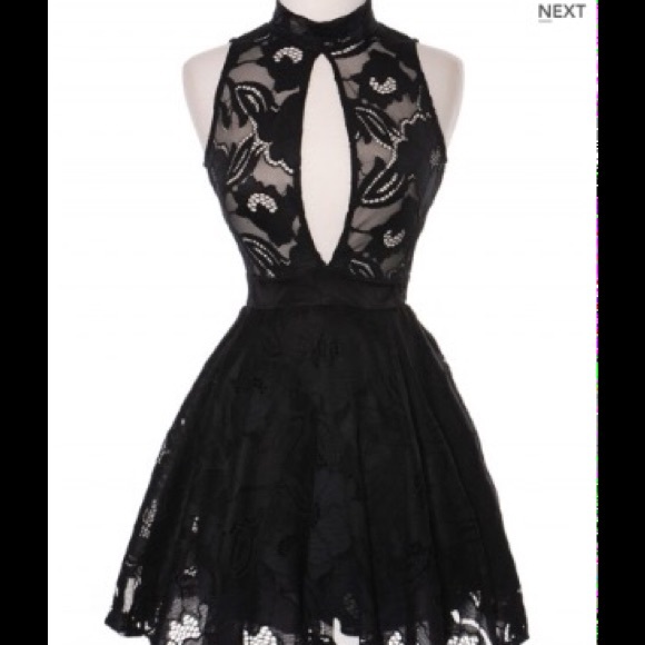 Dresses & Skirts - The Lacey Dress-New item price firm