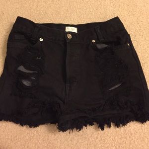 Brandy Melville (John Galt)