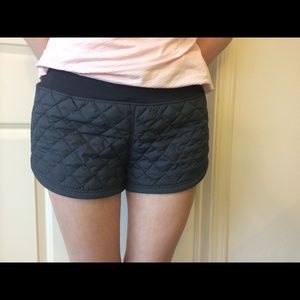 Lululemon hot buns running shorts