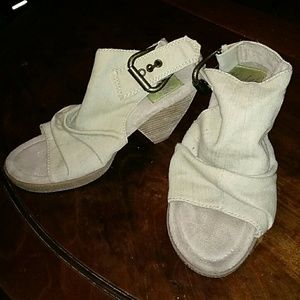 Canvas mule wedges
